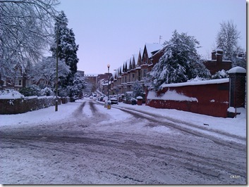 20 Dec2010, a date to remember, heaviest & thickest snow I have ever encountered in the UK thus far.