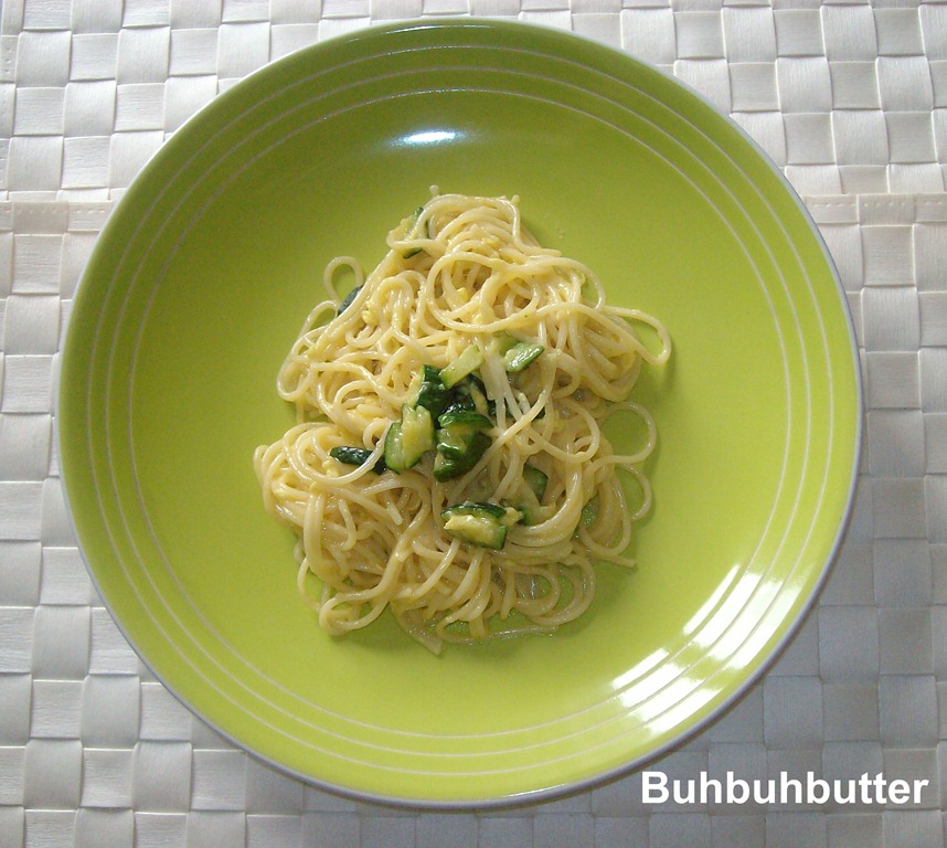 [Spaghetti carbonara di zucchine[11].jpg]