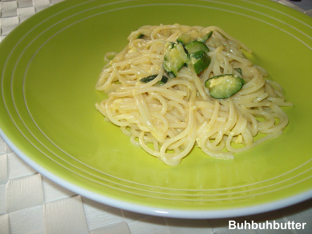 [Spaghetti carbonara zucchine 2[4].jpg]