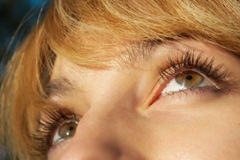 [beautiful blond girl's eyes closeup. selective focus[4].jpg]