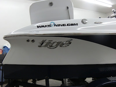 Right Side Tige 24Ve Graphic