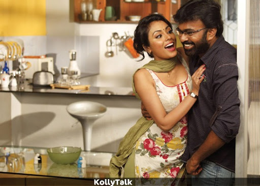 Mandhira Punnagai Movie stills 7