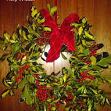 holly wreath.JPG