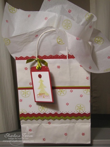 [christmas bag[3].jpg]