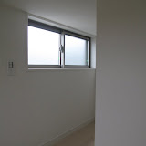 ロフトの奥に小屋裏収納