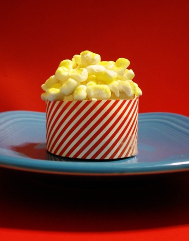 [popcorn cupcake 2[4].jpg]