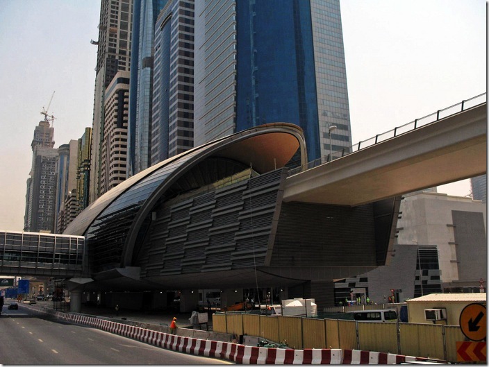 DubaiMetro DubaiMetro