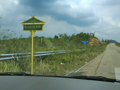 "jalan-jalan ke barelang"