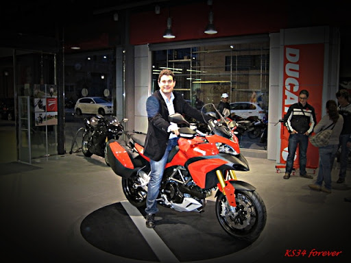 ducati2010025.jpg