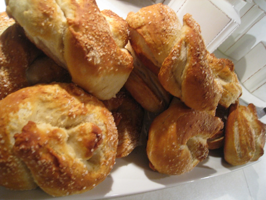 [Homemade Pretzels 033[7].jpg]