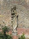 Statue der heiligen Maria mit Jesus