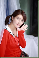 Han-Ga-Eun-Cute-Red-School-Girl-12