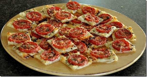 Tomato-Mozzarella Pizza with Phyllo Crust