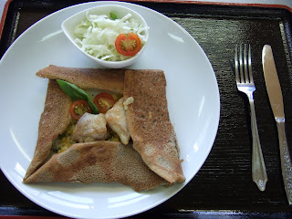 そば粉のガレット（上林鶏）