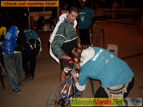 iron-check-out-2009-26.jpg