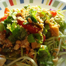 Chinese Stir-Fry over Crunchy Slaw