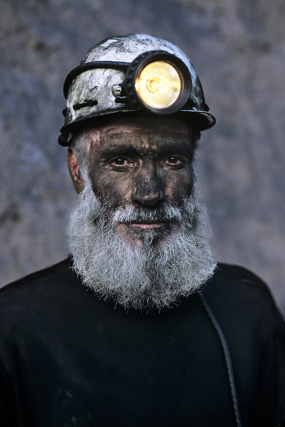 [miner-with-white-beard[5].jpg]