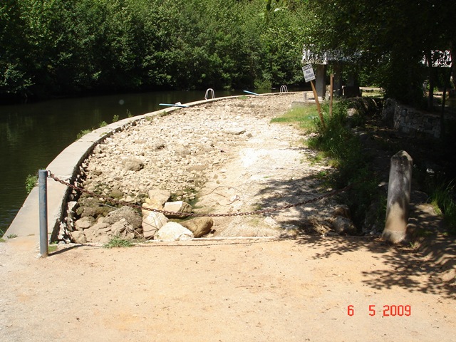 [Praia Fluvial do Caneiro - Arco de Baúlhe (4)[2].jpg]