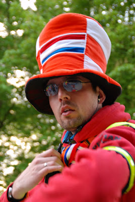 2010-04-30 - Queensday 2010: Expression of life, by Rob