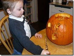 carving a pumpkin 026