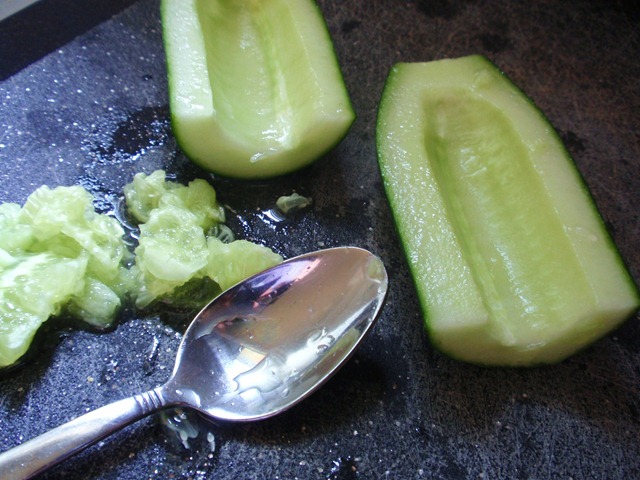 [Seeded Cucumber[8].jpg]