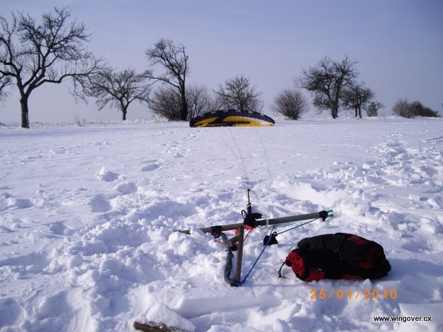 Snowkiten kotviště