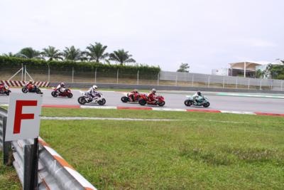 [IMG_0169_400x267[2].jpg]