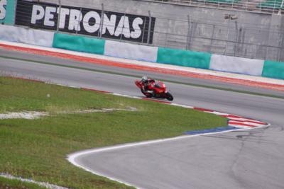 [IMG_0405_400x267[2].jpg]
