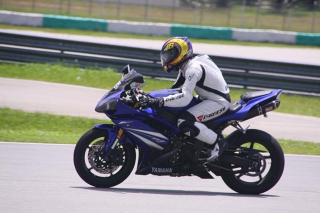 [IMG_0299_800x533[3].jpg]