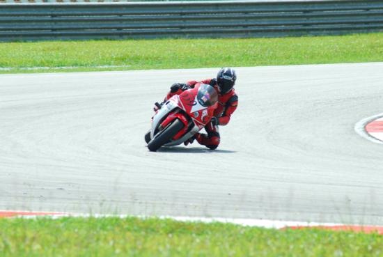 [DSC_0051_550x369[2].jpg]