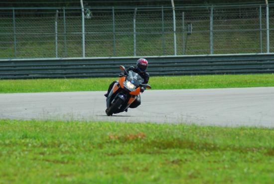 [DSC_0292_550x369[2].jpg]