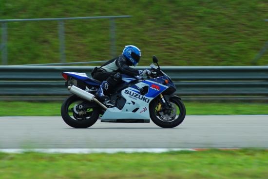 [DSC_0452_550x369[2].jpg]