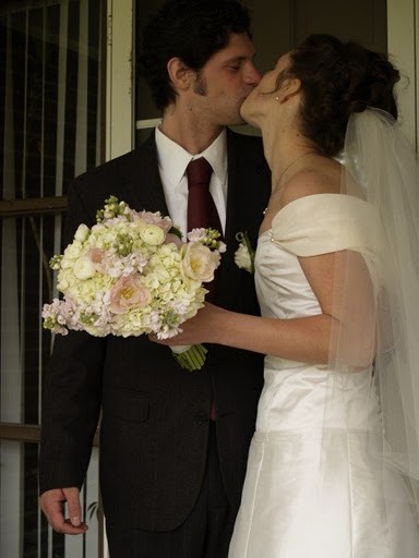 Sweet Pea white bouquet