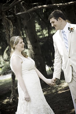 Pickney, MI tented wedding planned by TwoFoot Creative