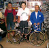 Souvenir ! Christophe Damien et Jean Marc, l'équipe du magasin des Cycles Mallarte.
