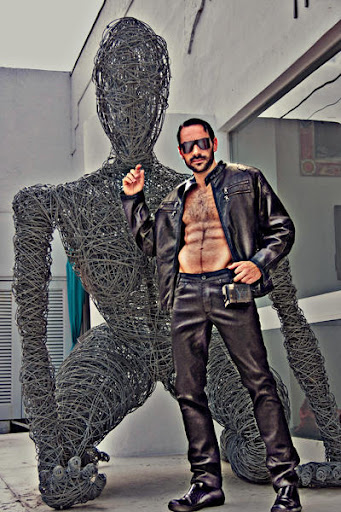 http://lh6.ggpht.com/_Wk6o_IsLTFg/SwVMg5WJ5gI/AAAAAAAAANI/uI2LM_XN6dI/s512/_MG_3206DW.jpg