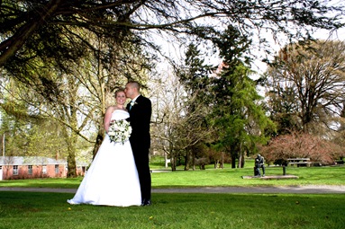 Tacoma Wedding Photographer - Family Affair Photography