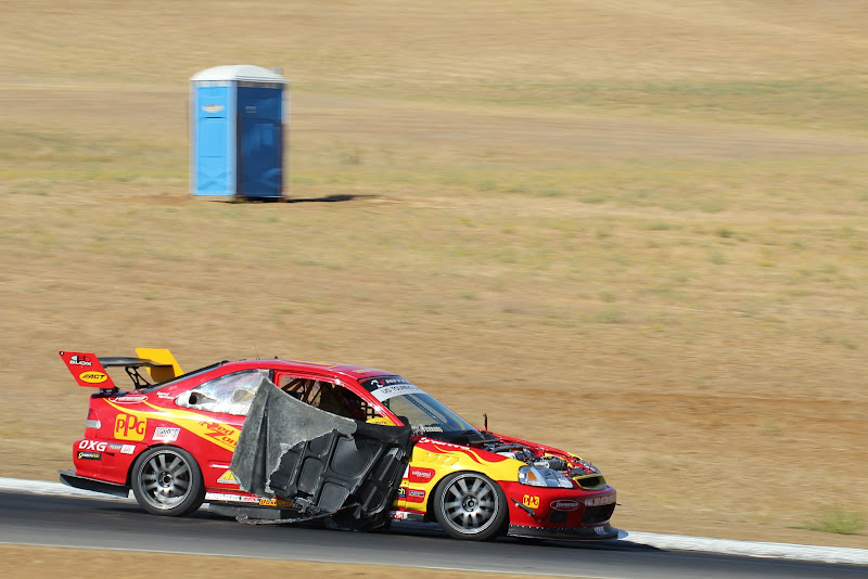 IMAGE: http://lh6.ggpht.com/_WsLuAe3fKfg/THckb2ejEEI/AAAAAAAAL0Y/YllNcgbszwI/s800/IMG_0588.JPG