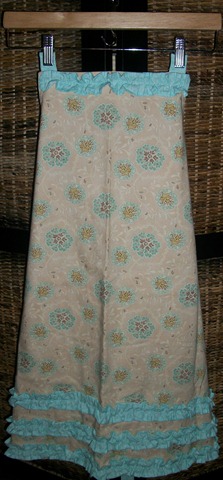 [Apron3[18].jpg]