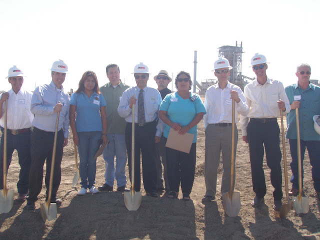 Mendota Solar Farm Ground Breakers with Comite ASMA and Valley LEAP's Rey Leon