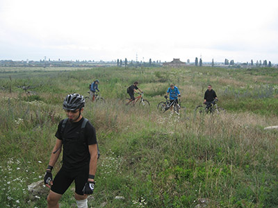 explorari geo atreides drumul macului manastirea chiajna bucuresti biciclete evenimente