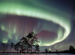 [Aurora Borealis (Northern Lights)[2].jpg]