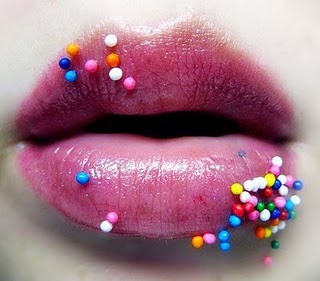 [candy lips-giveaway[6].jpg]