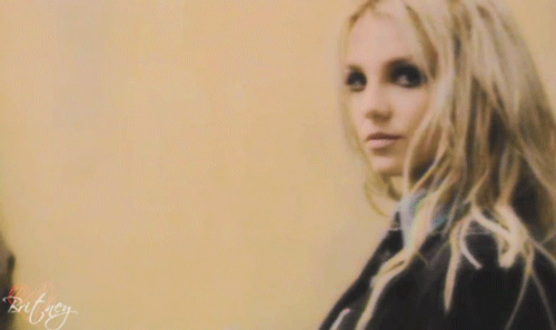 Gifs animados del video Me Against The Music de Britney Spears y Madonna