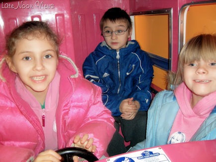 [Torie, Alex, JJ after eye appointment[15].jpg]