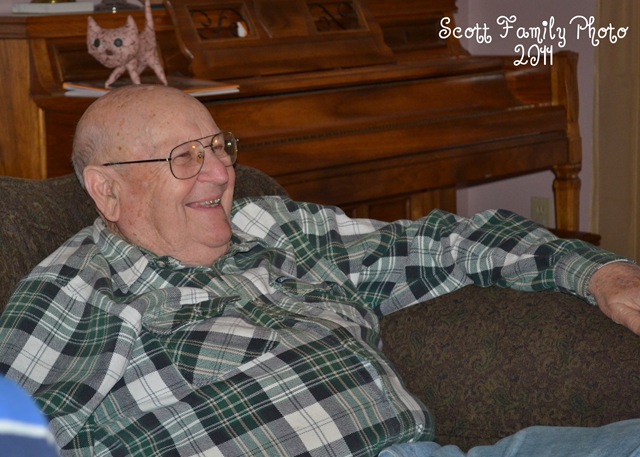 [grandpa tuck 034[3].jpg]
