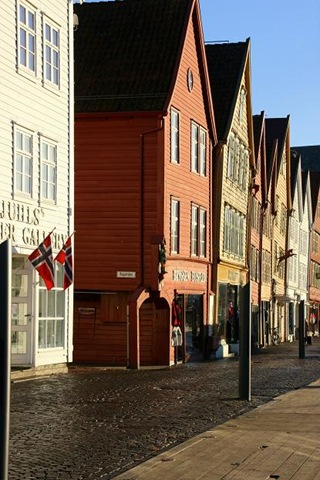 [Bergen2010 029-2[3].jpg]
