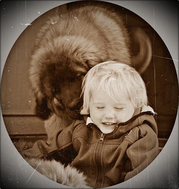 [childandpup[3].jpg]