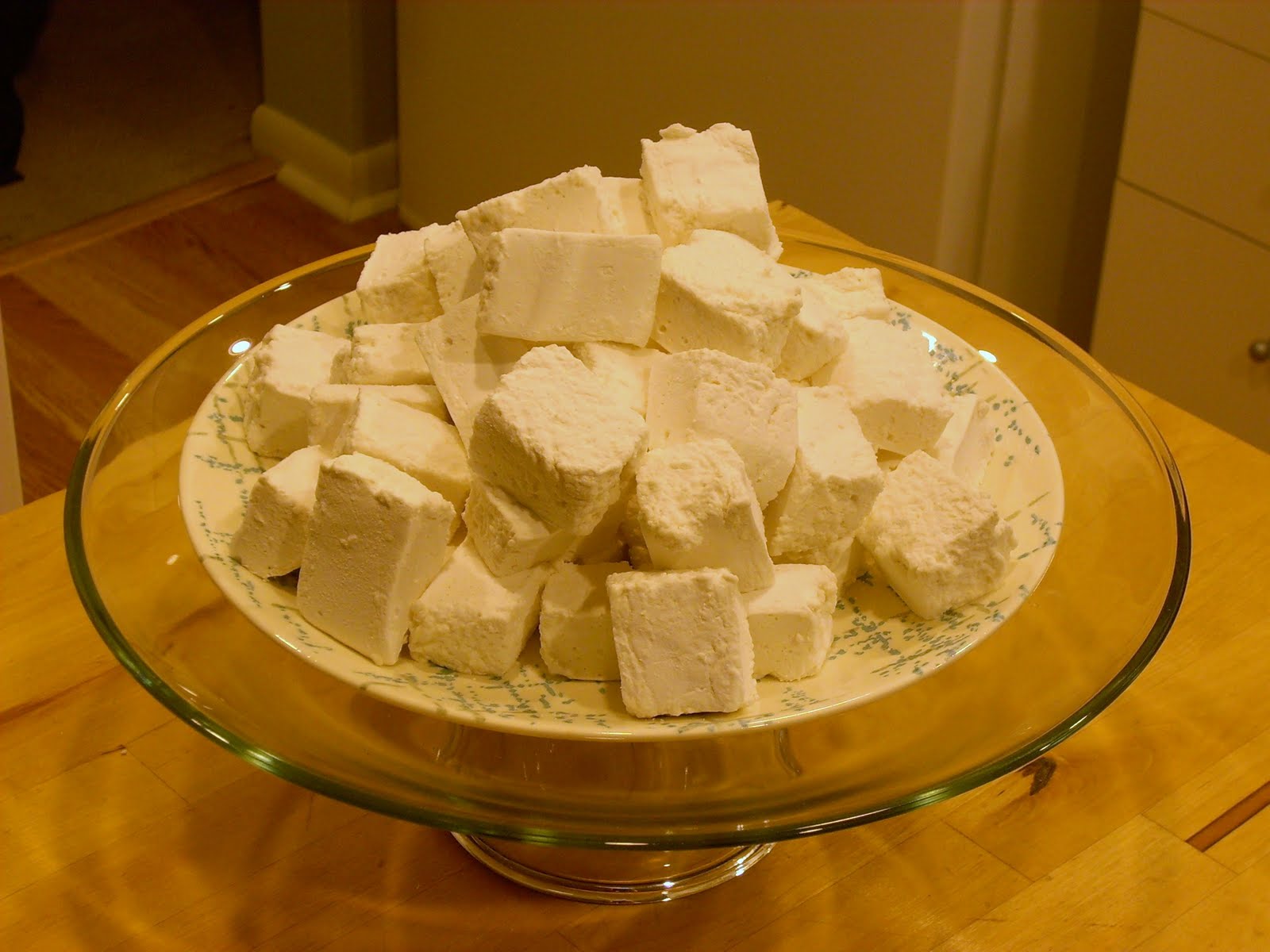 [marshmallows 033[2].jpg]
