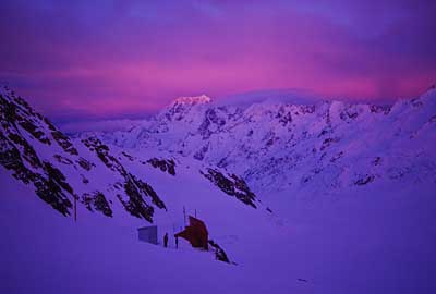 tasman-saddle-hut-pink-sunr.jpg